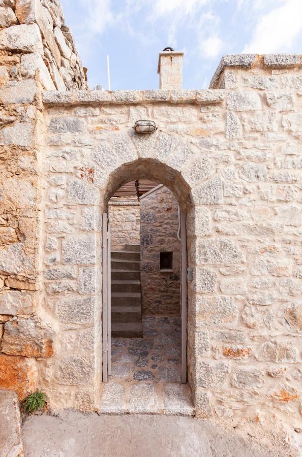 Villa Stone Tower'S East Mani à Kotronas Extérieur photo
