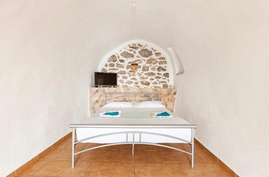 Villa Stone Tower'S East Mani à Kotronas Extérieur photo